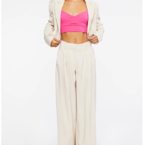 Forever 21 Cropped Blazer Size Small Cream NWT - Picture 3 of 8